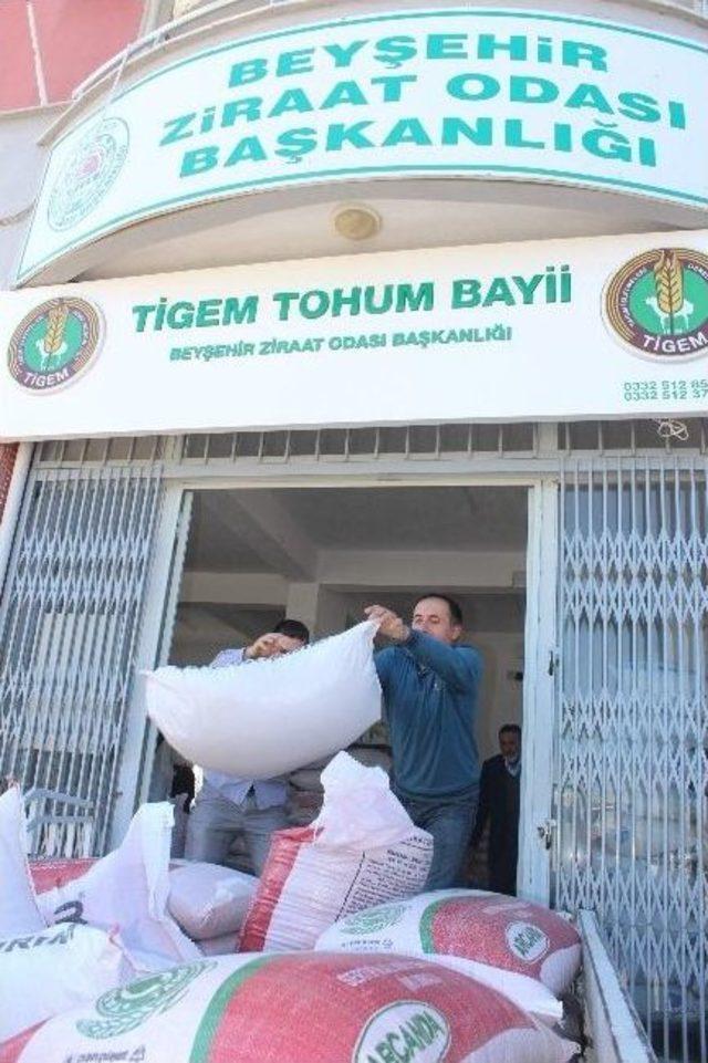 Beyşehir&rsquo;de &Ccedil;ift&ccedil;iye Ucuz Tohum İmkanı 1