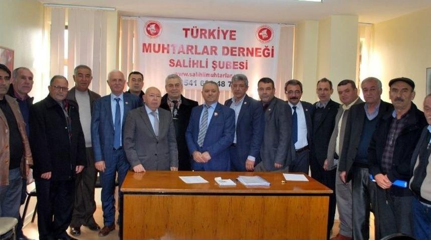 Salihlili Muhtarlar 4. Kez Mehmet G&uuml;ler&rsquo;i Se&ccedil;ti