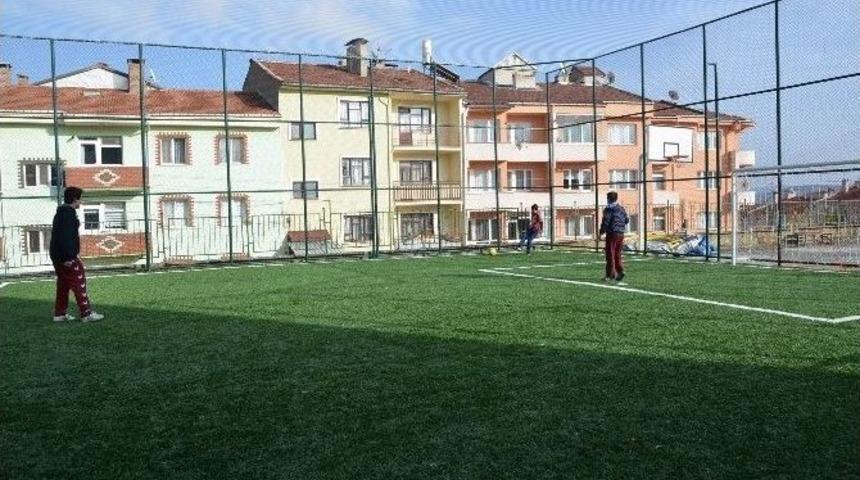 Sentetik Sahalar Tamamlandı