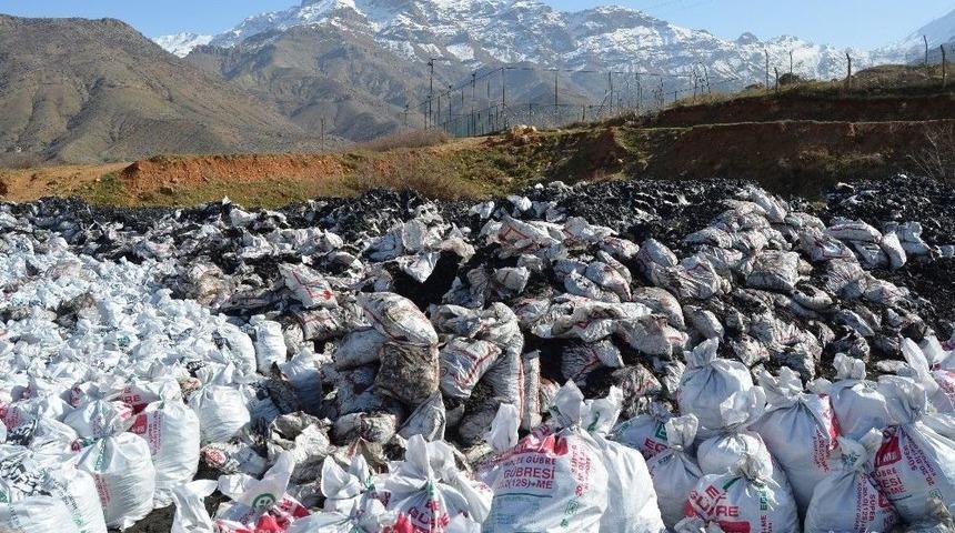 Yanmayan K&ouml;m&uuml;rler Ortada Kaldı