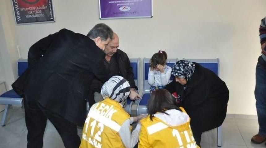 Bekleme Salonunda Oynarken Ayağını Sıkıştırdı