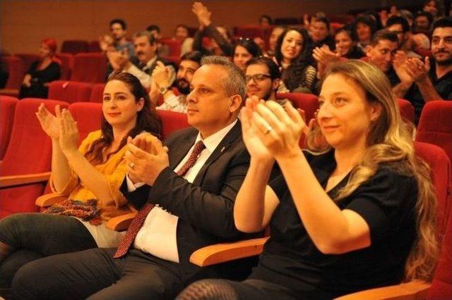 Buca&rsquo;da Tiyatro Coşkusu 2