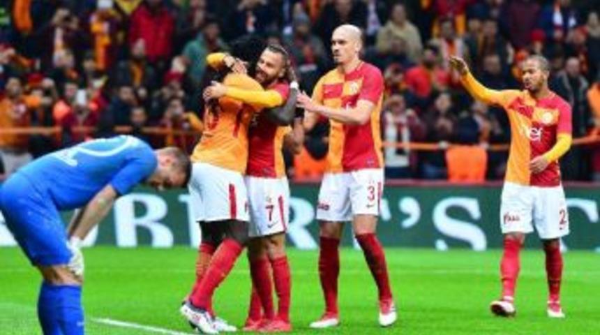 Galatasaray, Ma&ccedil; Fazlasıyla Liderliğe Y&uuml;kseldi