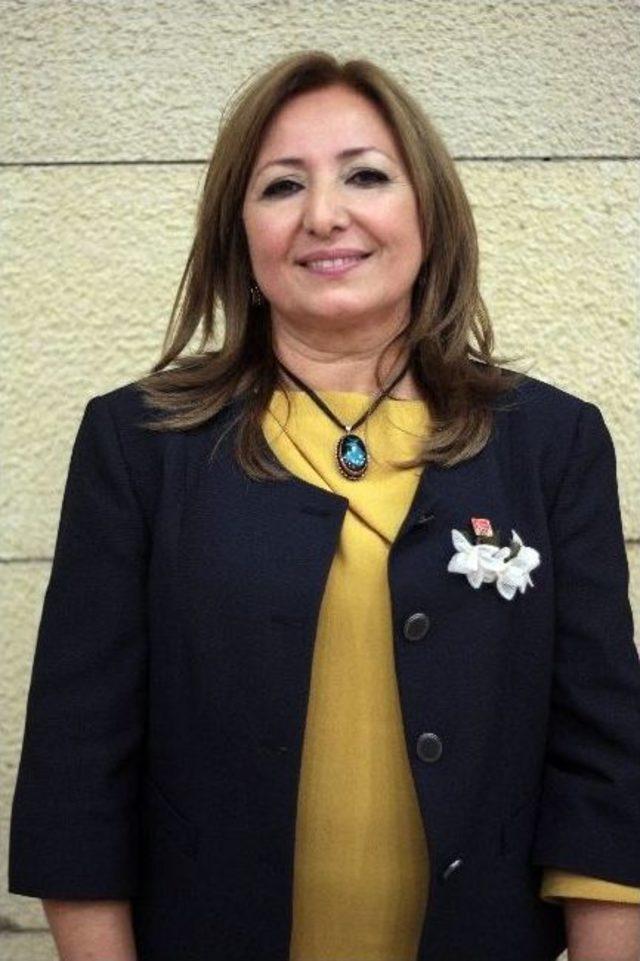 Kadınlar H&uuml;nerlerini Bu Kez Davulda G&ouml;sterdi 2