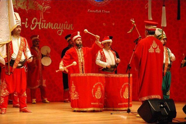 Bakan Kurtulmuş ‘aheng-i Hümayûn’ Albümünün Gala Gecesine Katıldı