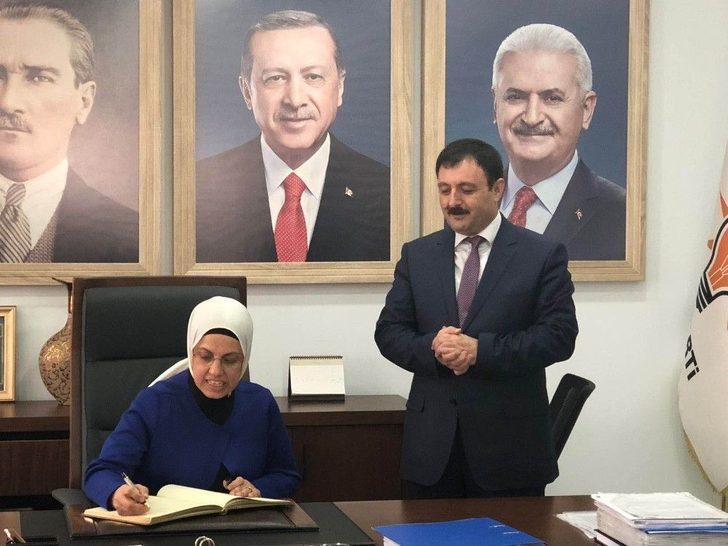 Ak Parti Genel Başkan Yardımcısından Eski Türkiye Eleştirisi G2