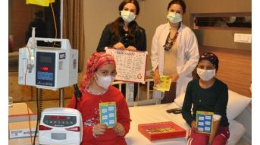 &Ccedil;ocuk Onkoloji Hastalarına İngilizce Eğitimi