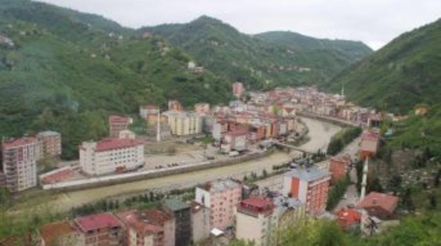 10 G&uuml;nde 12 Kişinin &Ouml;ld&uuml;ğ&uuml; İl&ccedil;ede Gassallar Cenazelere Yetişemeyince &Ouml;l&uuml; Yıkama Kursu A&ccedil;ıldı