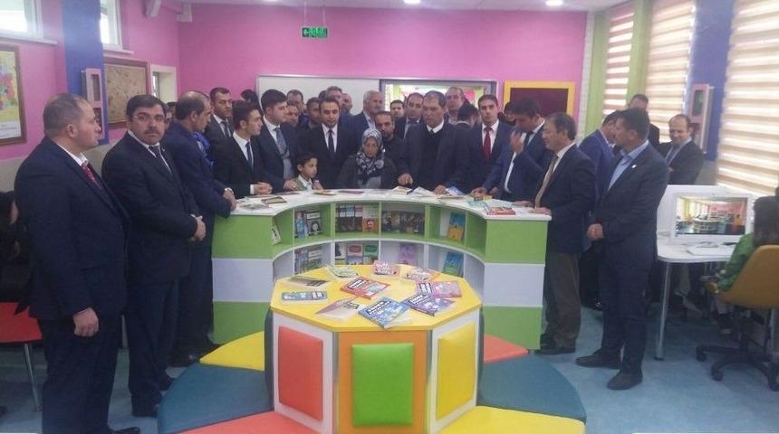 Şehit Polis Tekin Adına Z K&uuml;t&uuml;phane Yapıldı