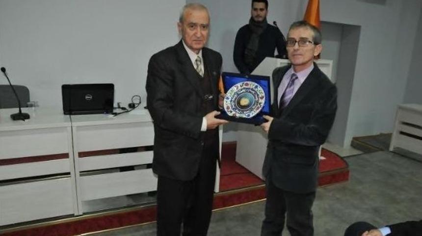 Nk&uuml;&rsquo;de &rsquo;ekosistem Fonksiyonları İ&ccedil;in Toprağın &Ouml;nemi&rsquo; Konferansı D&uuml;zenlendi