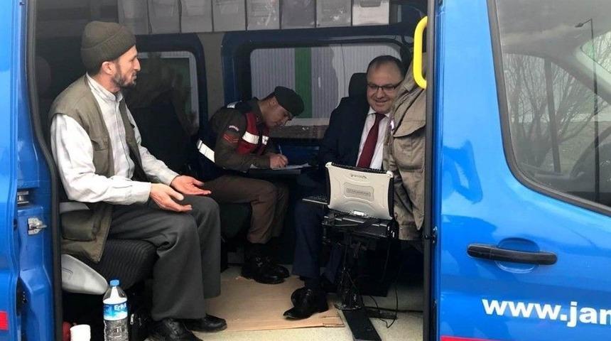 Jandarmanın Trafik Denetimlerine Vali Tutulmaz Da Katıldı