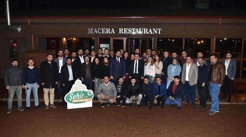 Tütüncü, Ak Partili Gençlere Seslendi