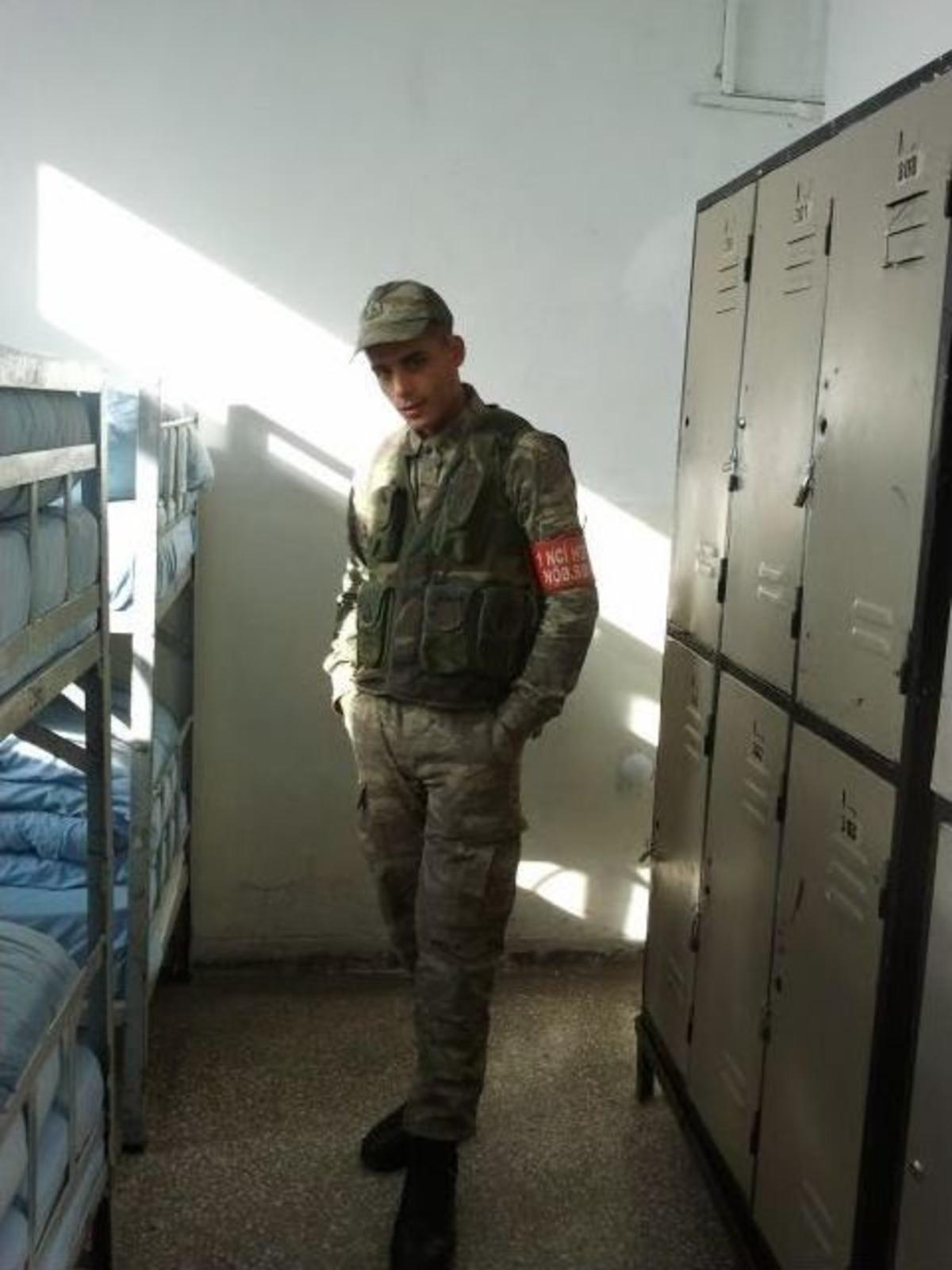 Suriye Sınırında N&ouml;bet Değişiminde "doldur-boşalt" Sırasında Vurulan Asker Şehit Oldu