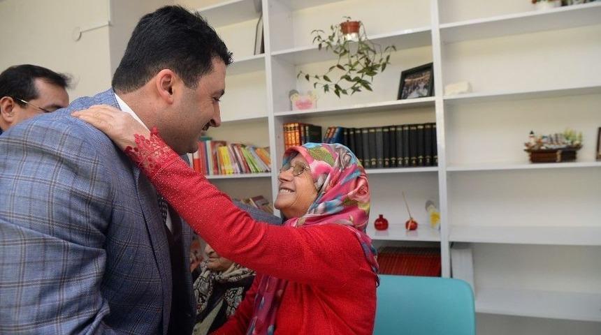Başkan Avcı Yaşlıları Ziyaret Etti