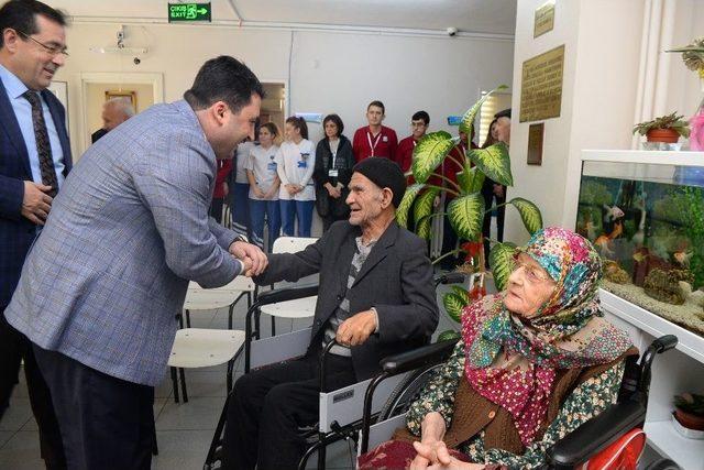 Başkan Avcı Yaşlıları Ziyaret Etti 2