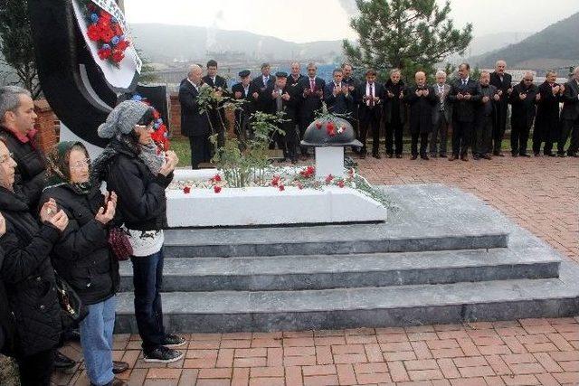 Metin Türker Mezarı Başında Anıldı