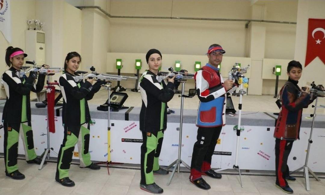 (&ouml;zel Haber) Rekor Kırmak Onların İşi