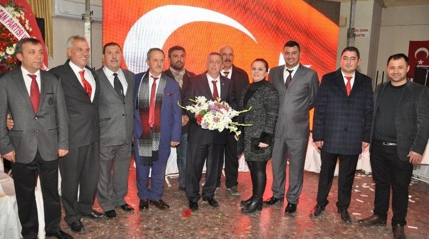 Urla Esnafı Aydınhan&rsquo;ı Se&ccedil;ti