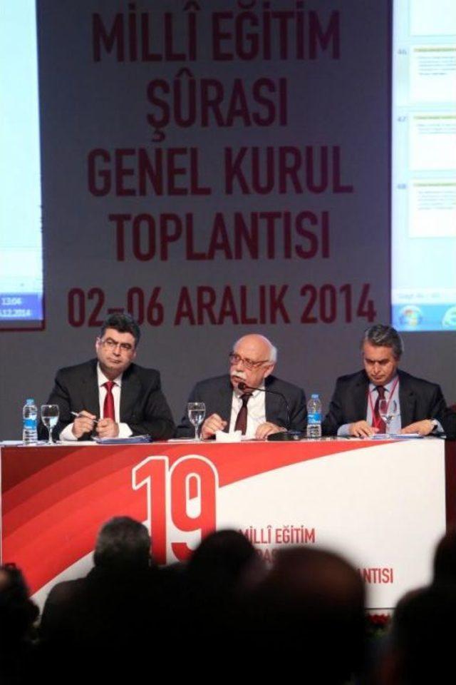 Milli Eğitim Şurasi Genel Kurul Görüşmelerine Başlandi (5)