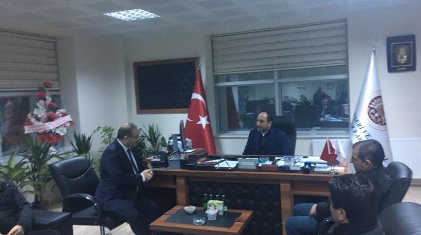 Milletvekili Delig&ouml;z Narman, Oltu Ve Şenkaya&rsquo;yı Ziyaret Etti