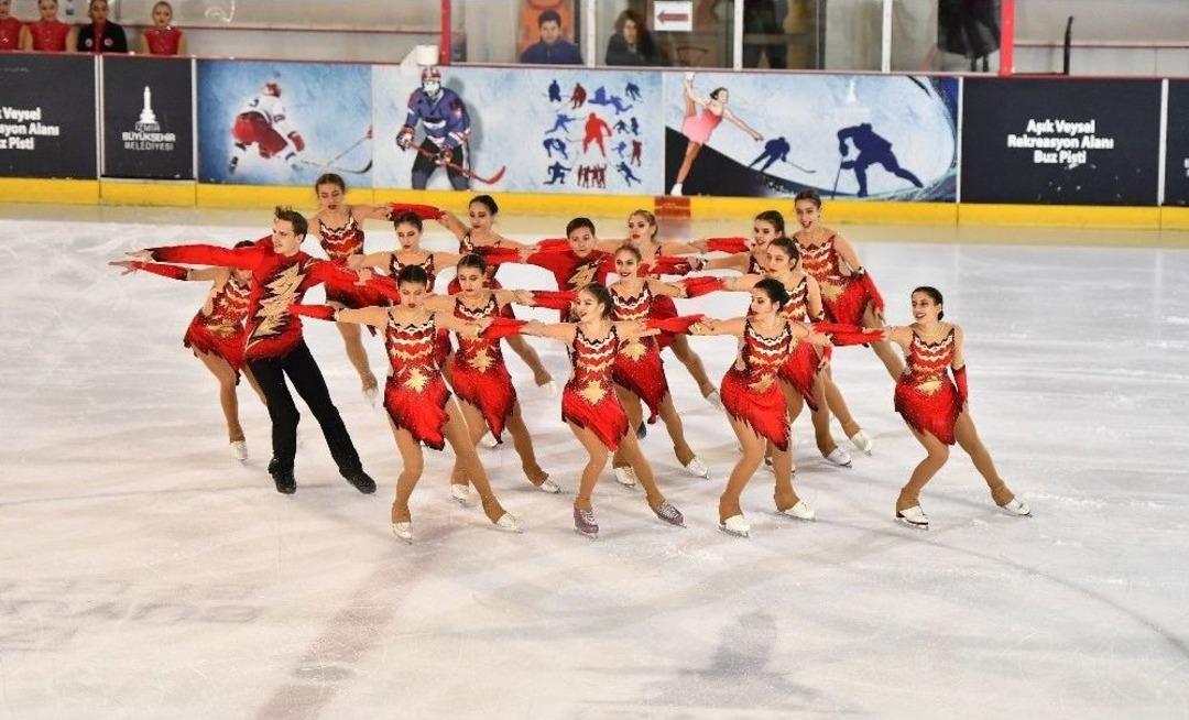 İzmir B&uuml;y&uuml;kşehir Belediyesi&rsquo;nden Buz Pateninde Bronz Madalya