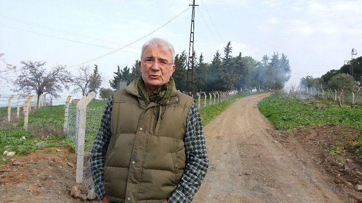 Tapulu Arazim Deyip Yolu Kapattı G4