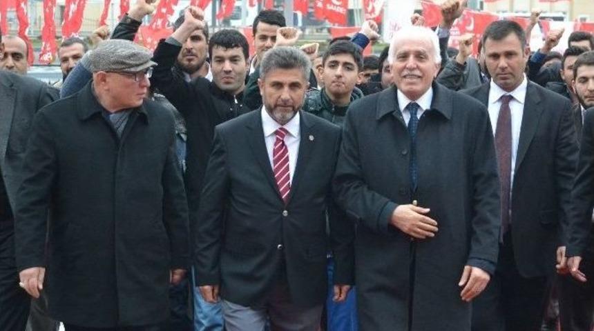 Sp Genel Başkanı Kamalak: "h&uuml;k&uuml;met Paraya Sıkıştı, Şuanda Askerliği Satışa &Ccedil;ıkarıyor"