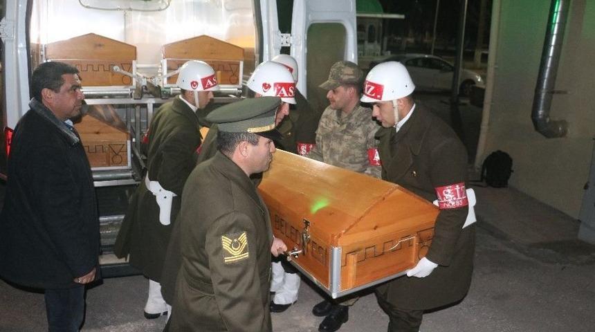 Afrin Şehitleri Gaziantep&rsquo;e Getirildi