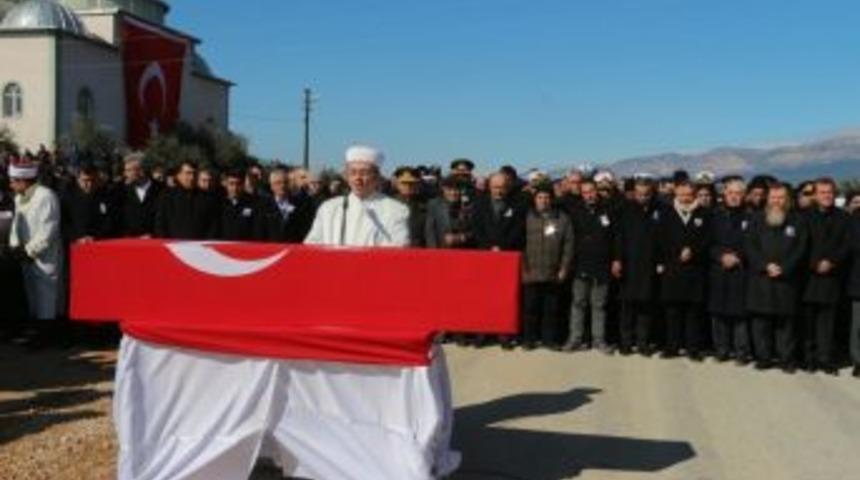 Mersinli Afrin Şehidi Toprağa Verildi