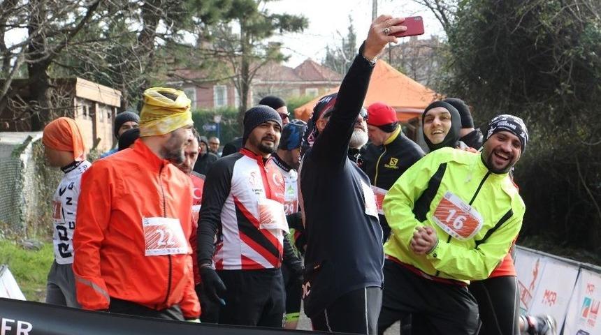 &Ccedil;ekmek&ouml;y&rsquo;de Kurabiye Adam Kros Duatlon Yarışları Renkli Anlar Oluşturdu