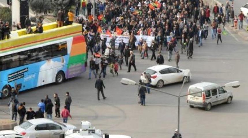 Diyarbakir'da 2. Yasin B&ouml;r&uuml; Operasyonu: 17 G&ouml;zalti  (2)