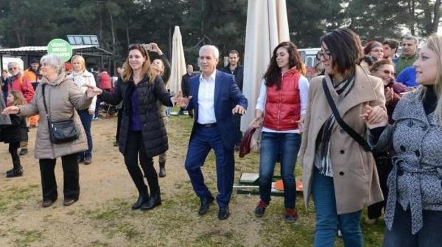 Nil&uuml;fer'de Bursa B&uuml;y&uuml;kşehir Belediyesi'ne 'ormanci'li Tepki