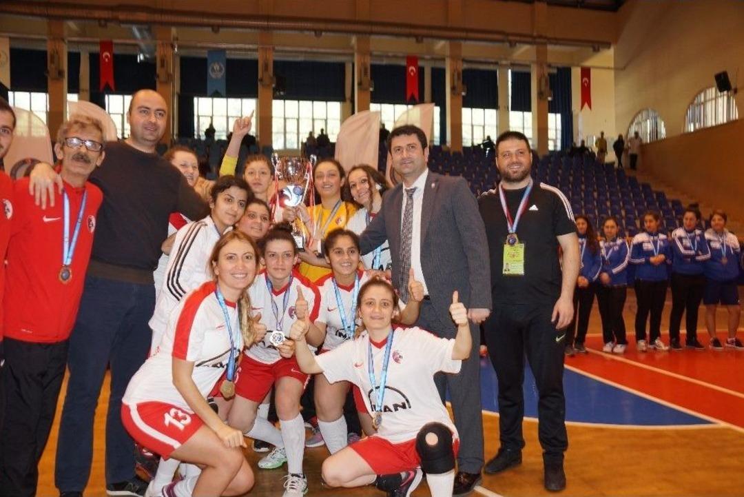 Ankara İşitme Engelliler Spor Kul&uuml;b&uuml; T&uuml;rkiye Şampiyonu Oldu