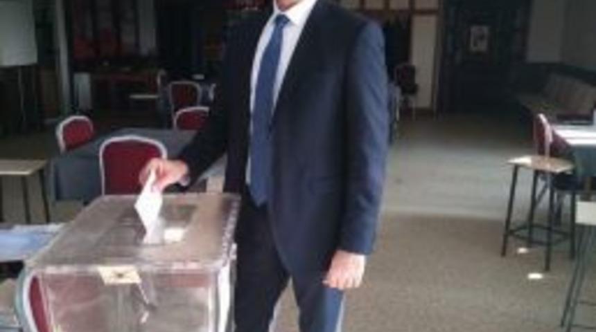 Erdem G&uuml;ven Tazeledi