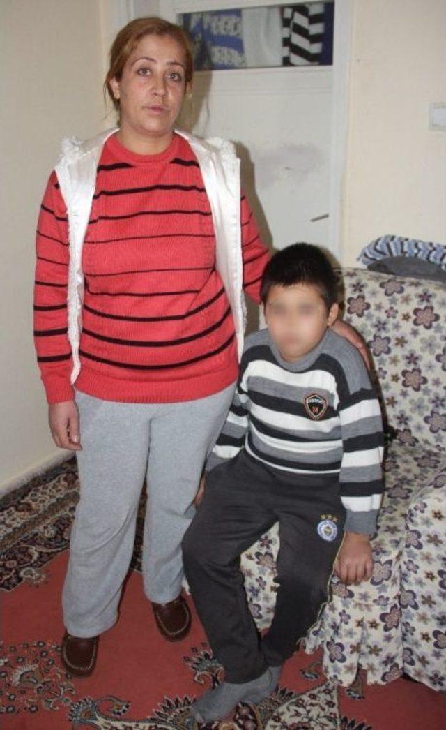 &Ouml;ğretmenden &Ouml;ğrenciye "&ouml;devini &Ccedil;antana Yavaş Koydun" Dayağı 1