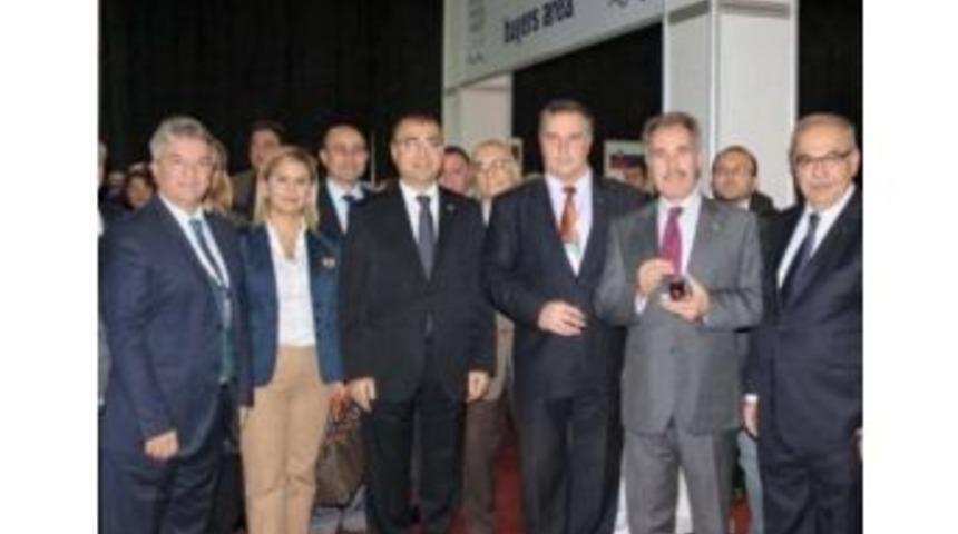 Fo&ccedil;a Tuder , Toprak Ve G&uuml;nay&rsquo;dan Destek İstedi