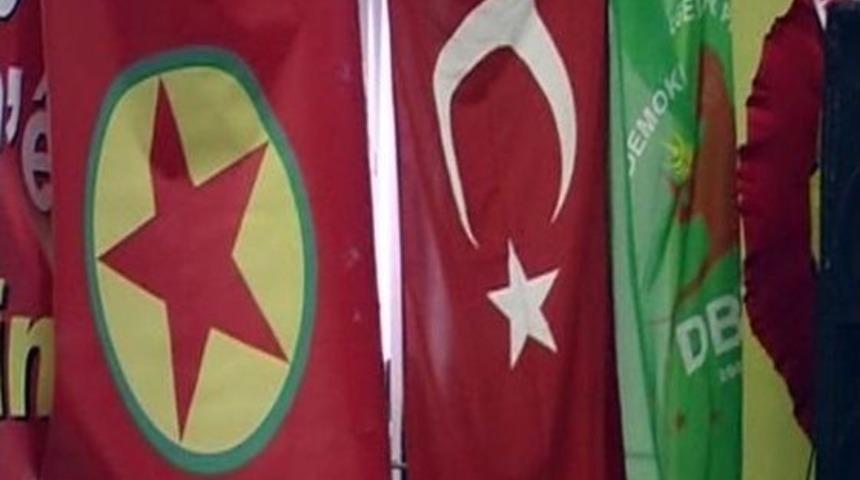 &Ouml;nce Astılar Sonra Kaldırdılar