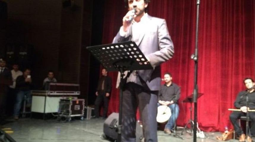 Elazığ&rsquo;da Şiir Gecesi D&uuml;zenlendi