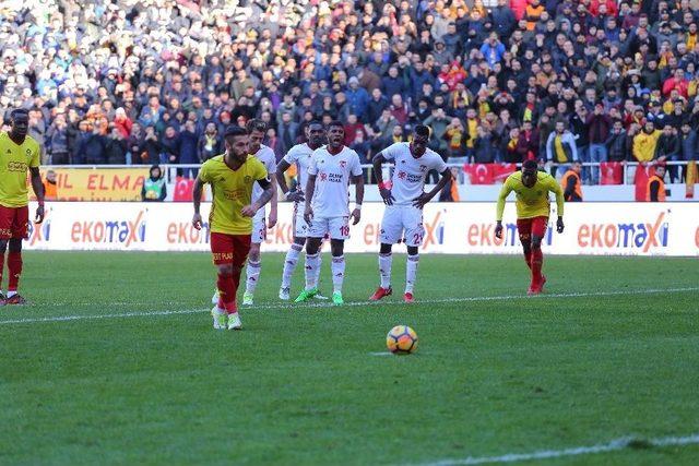 Süper Lig: Evkur Yeni Malatyaspor: 1- Demir Grup Sivasspor: (maç Sonucu)