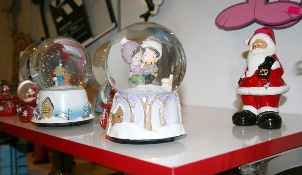 (&ouml;zel Haber) Yeni Yıl &Ouml;ncesi Tuhaf Hediyeler Kapışılıyor