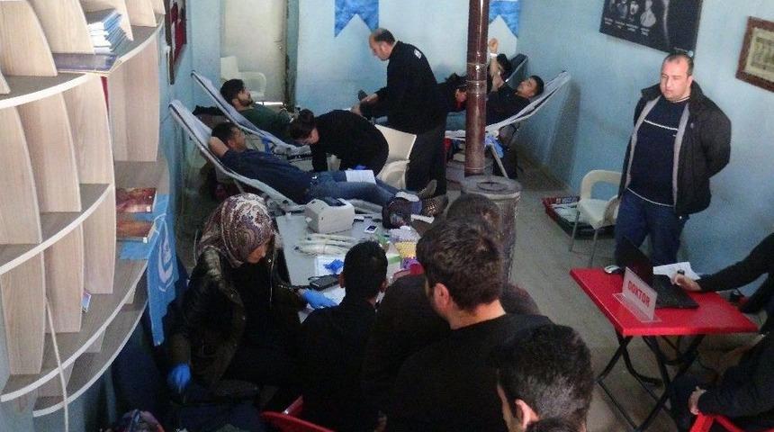 &Uuml;lk&uuml; Ocaklarından Mehmet&ccedil;ik İ&ccedil;in Kan Bağışı