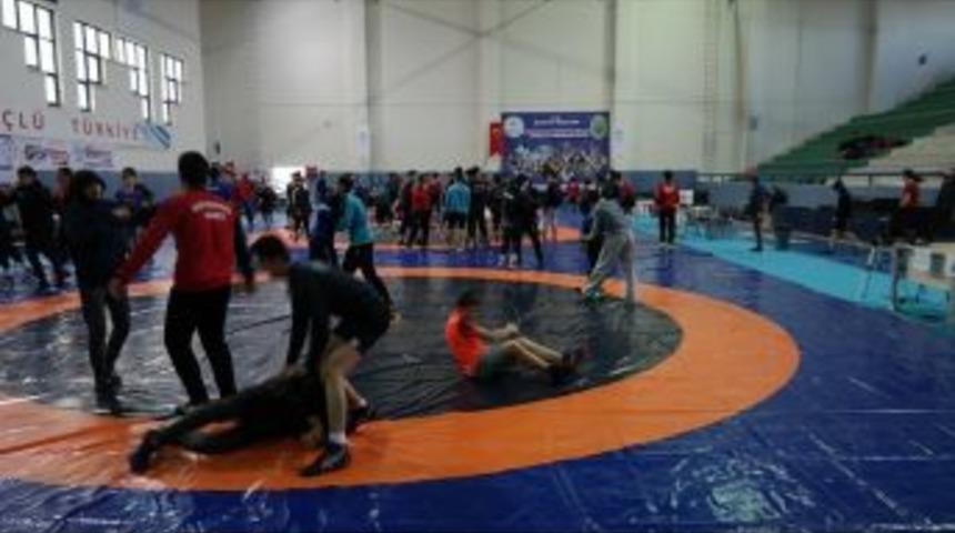 G&uuml;reş M&uuml;sabakaları Başlıyor