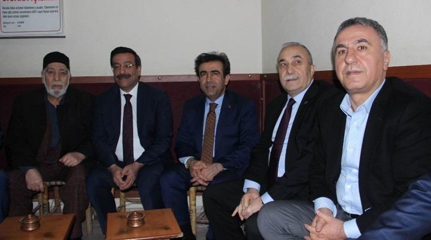 Bakan Fakıbaba, Sur Esnafını Ziyaret Etti