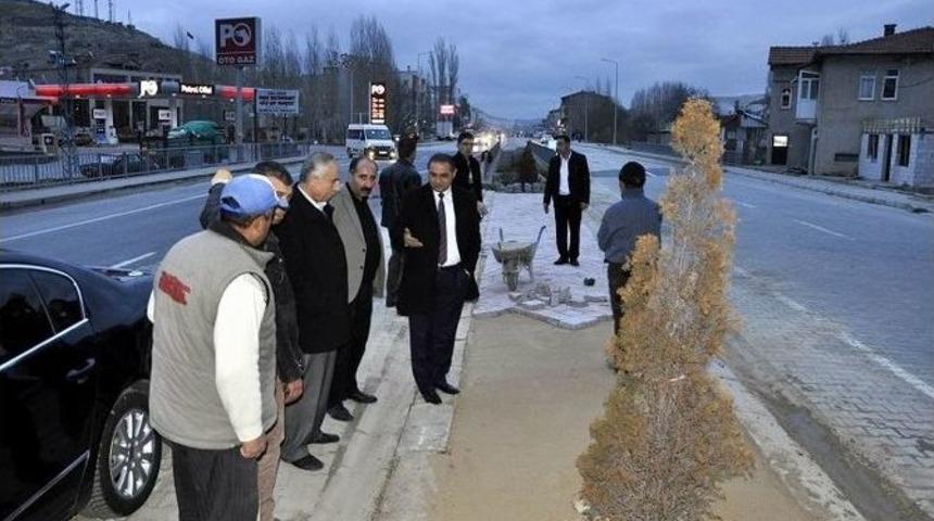 G&uuml;r&uuml;n Belediye Başkanı &Ccedil;ift&ccedil;i, &Ccedil;alışmaları Denetledi