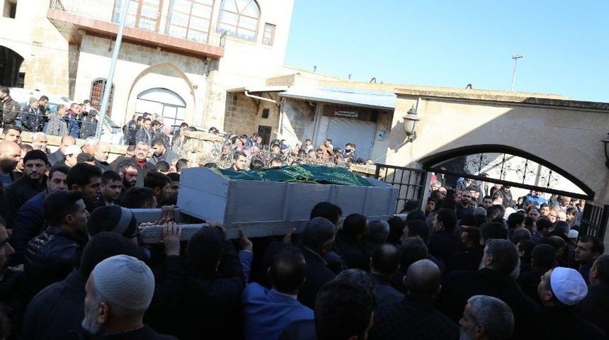 Şofben Faciasında &Ouml;len &Ccedil;ift, Yan Yana Defnedildi