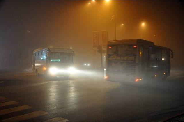 Sis, Bursa’da Trafiği Olumsuz Etkiledi