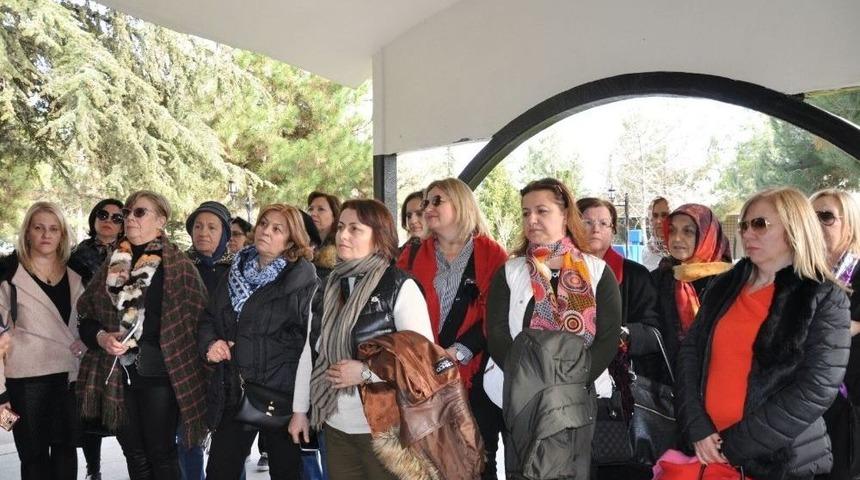 İstanbul Ve Rumeli Balkan Kadın Kolları&rsquo;ndan Bilecik&rsquo;e Ziyaret