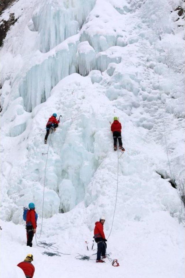 Buz’un Efsaneleri Erzurum’da