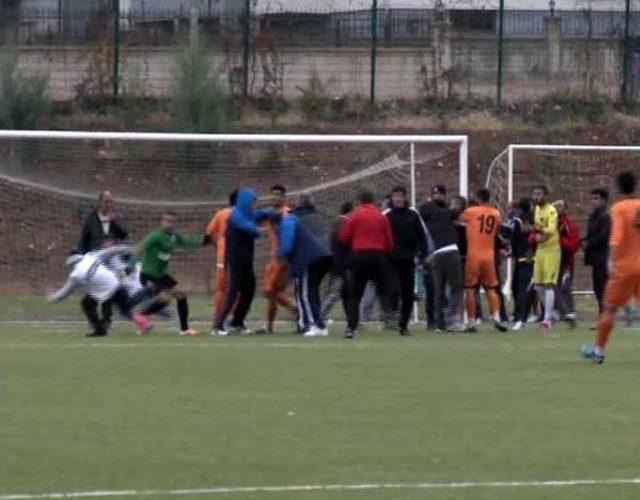 Kavga Nedeniyle Amat&ouml;r Ma&ccedil; Tamamlanamadi 2