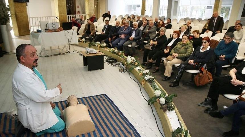 Muhtarlara Acil M&uuml;dahale Eğitimi